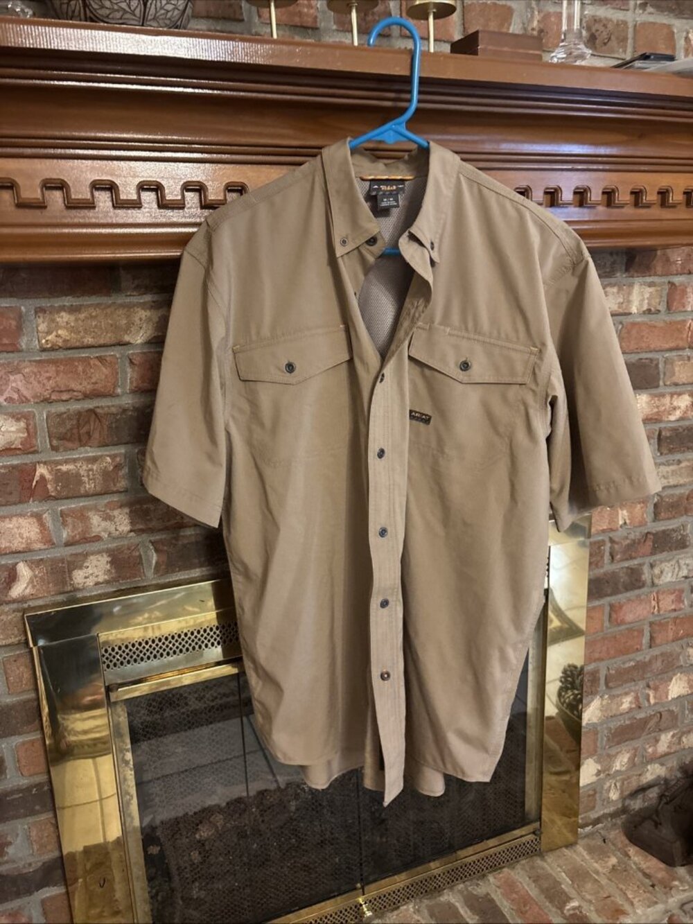 ariat rebar shirt Tan Short Sleeve Vented Size Medium Button Front